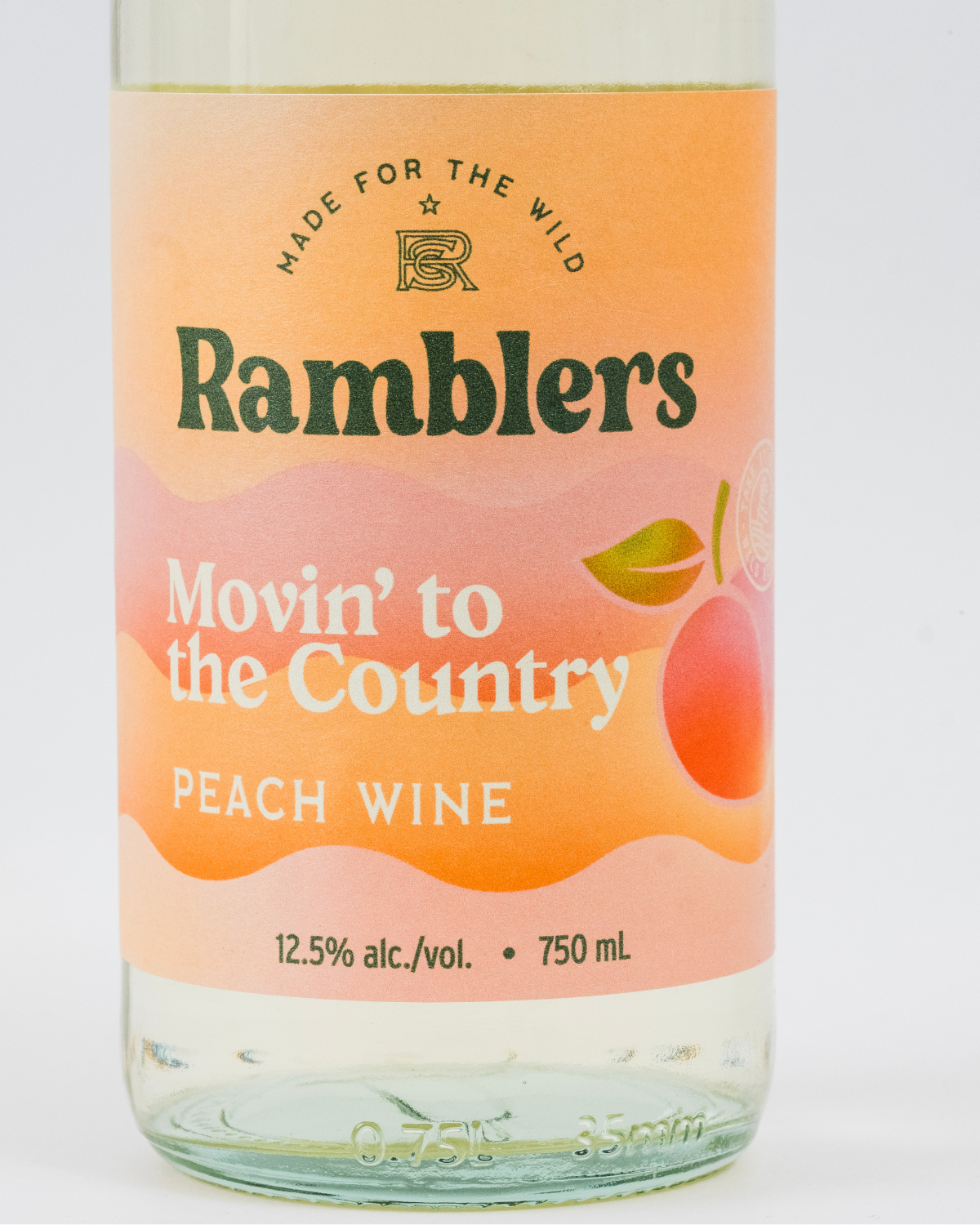 'Movin' to the Country' Peach Wine